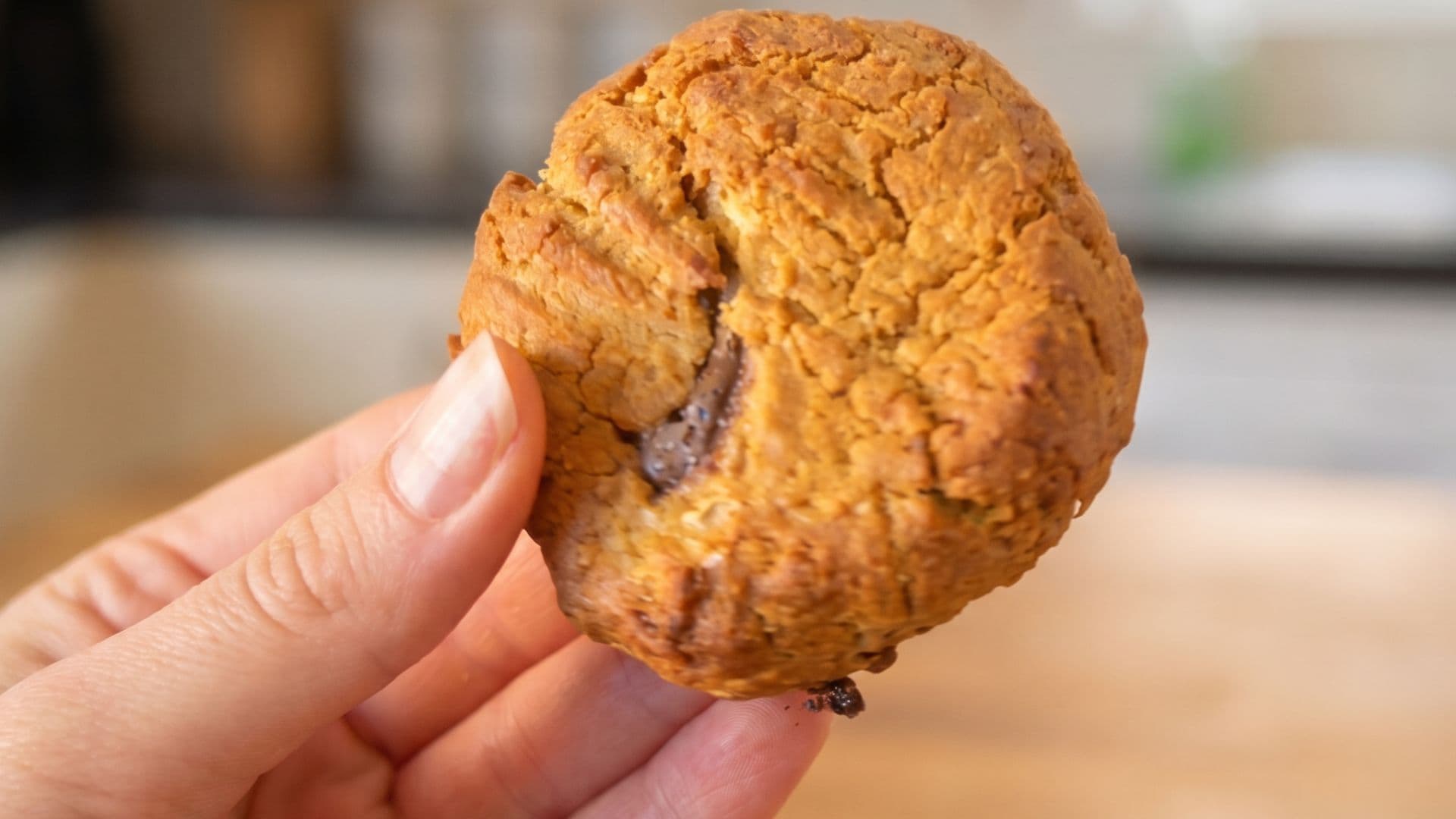 Protein Choc-chip Blondie Cookies