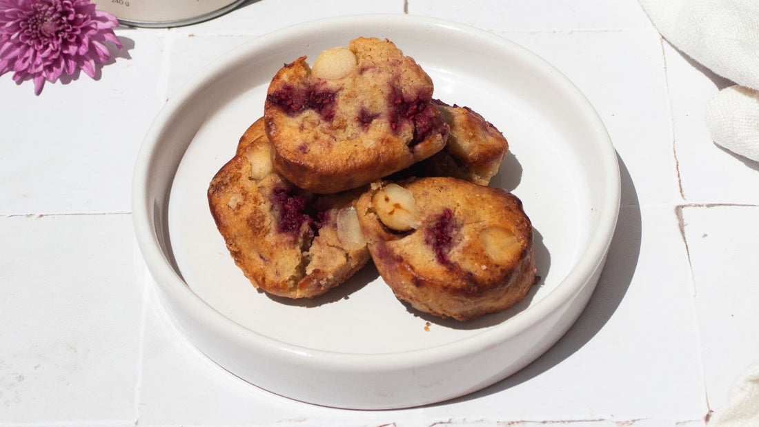 Berry Collagen + Macadamia Cookies